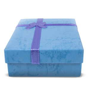 Set mit Chakrasteinen mit Armband – in einer Geschenkbox