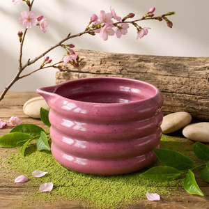 Matchawan – Keramisches Schälchen für Matcha mit Ausguss – Beri