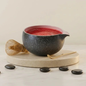 Set zur Zubereitung von Red Matcha