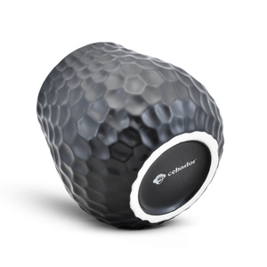 Mate Becher aus Keramik dunkle Bienenwabe