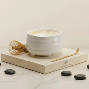 Set zur Zubereitung von White Matcha